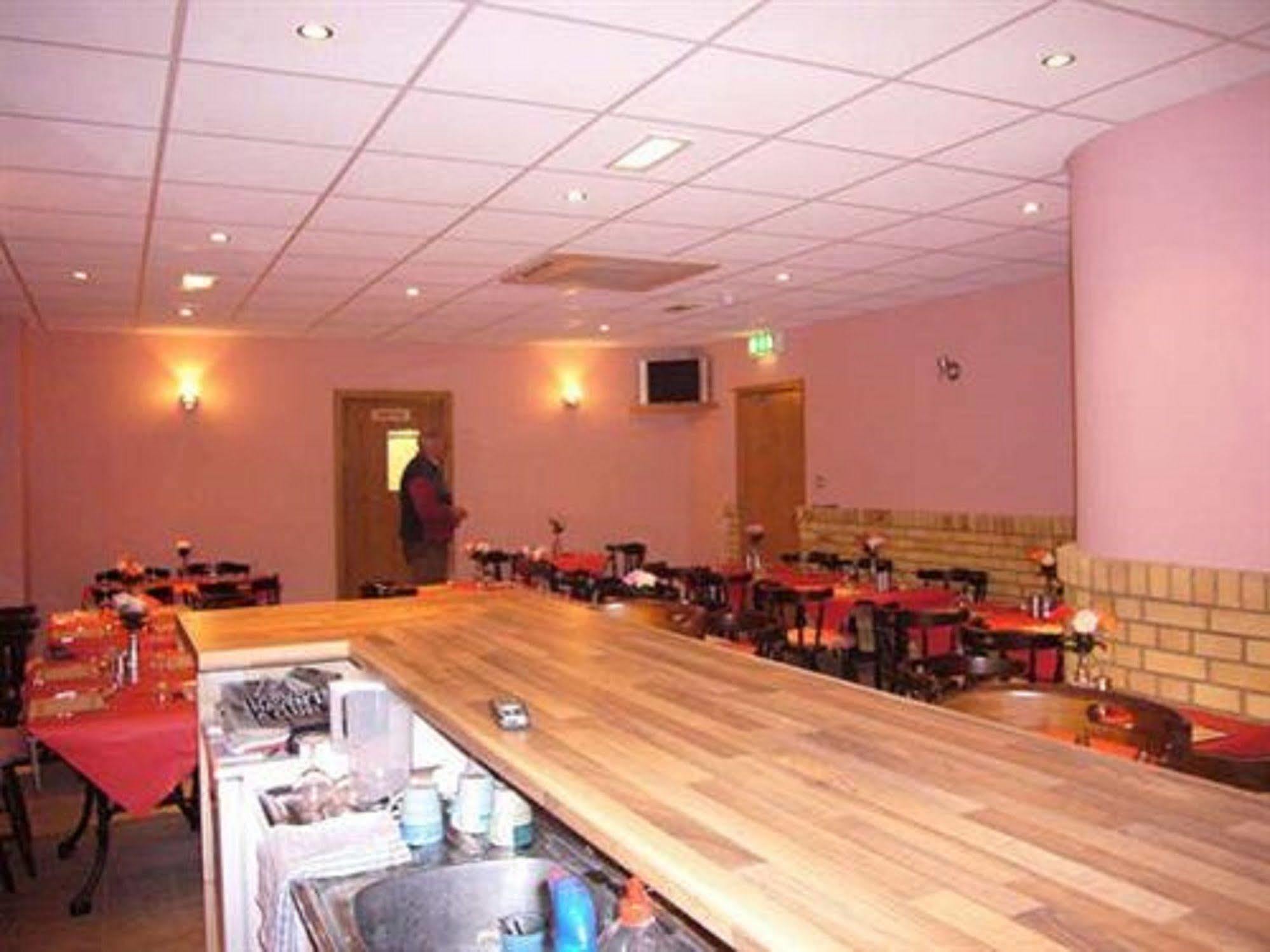Rosemount Hotel Heathrow هاونسلو المظهر الخارجي الصورة